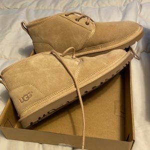 Brand new Ugh Neumels